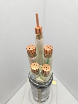 comprare YJV23 Cavo di alimentazione da 0,6/1kV (4x70 + 1x35 mm2) - Cu/XLPE/PVC/DSTA/PE (involucro in polietilene) fabbricazione online